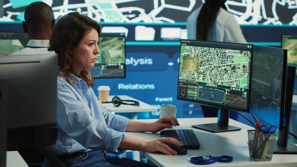 14 Best Field Service Dispatching Software Platforms (2026): Features, Pricing, Pros + Cons